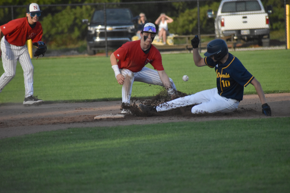 Blue Devils’ bats continue to stay hot in win over Niles